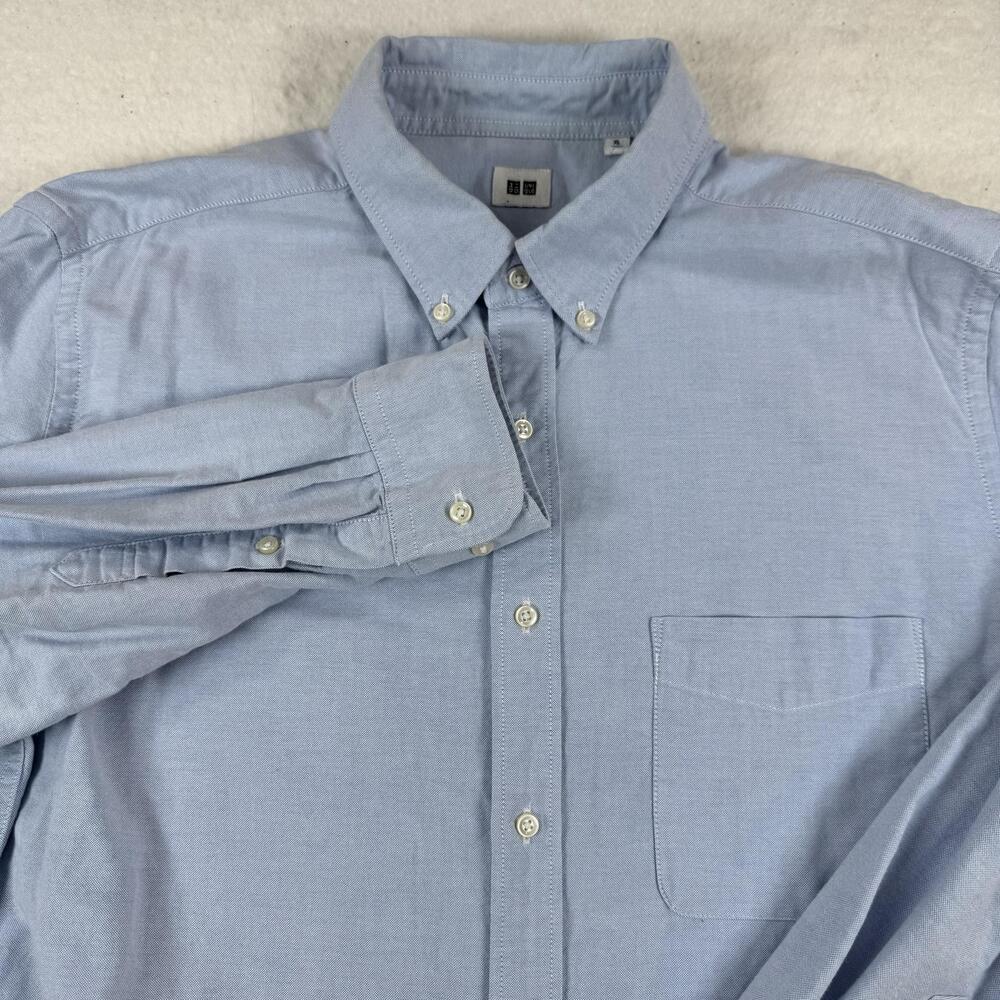 Uniqlo Shirt Mens Size XL Blue Solid Oxford Long Sleeve Button Down Casual